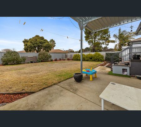 15 Tarakan Avenue, Ashmont, NSW 2650 - Photo 4
