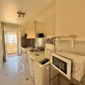 Location Appartement 1 pièce 29m² ANTIBES 06600 - Photo 2