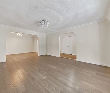 For Lease - 6104 Bloomington Road Unit# Main, Whitchurch-Stouffvill... - Photo 1