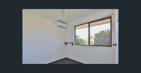 Family home by the beach for rent! - Photo 2