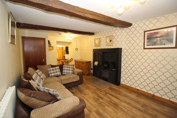 Terraced House in 22 Castlegate, Penrith, CA11 7JB - Photo 1