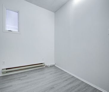 For Lease - 661 Huron Street Unit# 105, Toronto, Ontario - Photo 1