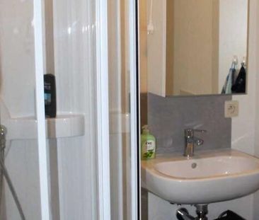 Appartement te huur in Antwerpen voor € 750 met 1 slaapkamer - Photo 4