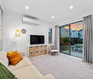 Modern 4-Bedroom Family Home in Prime Hobsonville - Photo 6