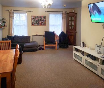 1 bedroom flat to rent - Photo 6