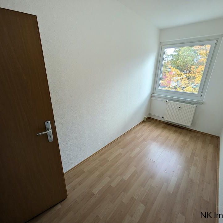 ++ ab sofort verfügbar - frisch renovierte 3-Raum Wohnung mit Balkon - gepflegte Wohnanlage ++ - Photo 1