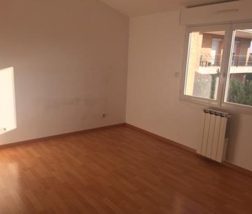 Appartement à louer - 3 pièces - 79 m² - Photo 5