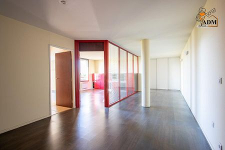 Location BUREAUX EN PLEIN COEUR DU BASSIN DE DISNEY / VAL D'EUROPE - Photo 5