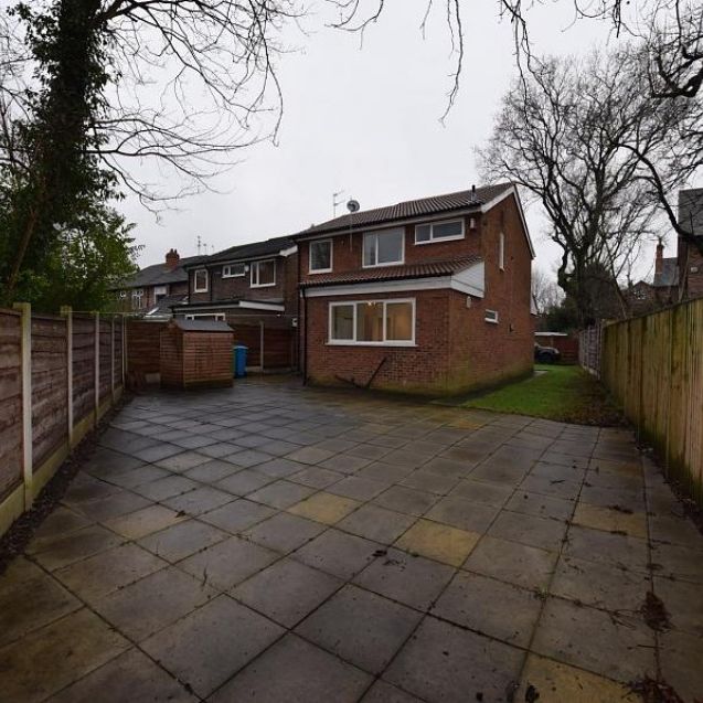 Wensley Drive, Didsbury - Photo 1