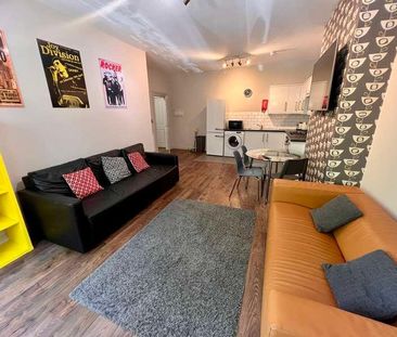 Furzedown Road, SO17 - Photo 1