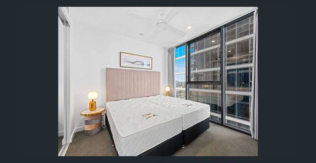 Luxury Studio at South Brisbane - Photo 1