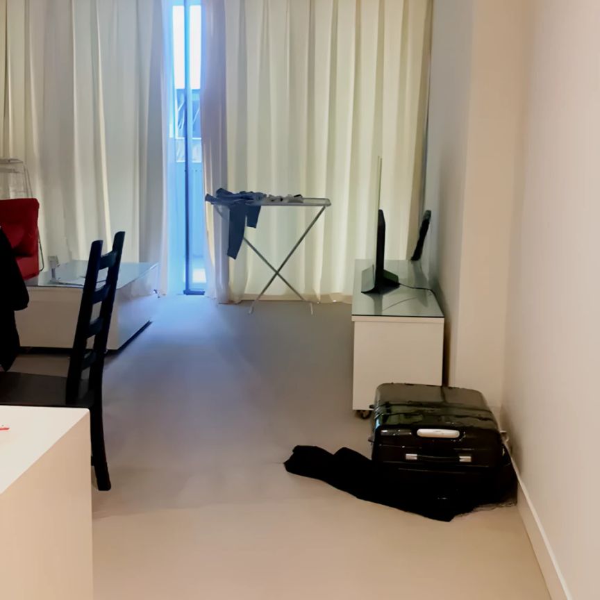 170Ross St, Sydney - Photo 1