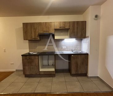 Location Appartement 3 pièces 63m² - Photo 2