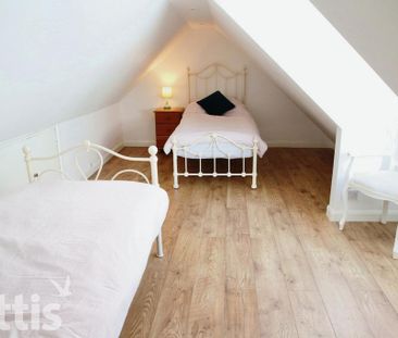 4 bedroom semi-detached house to rent - Photo 5