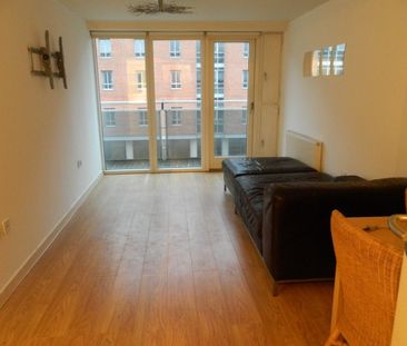 2 Bed Flat, Royal Quay, L3 - Photo 2