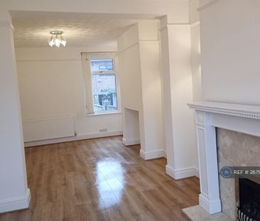 3 bedroom terraced house to rent - Photo 4