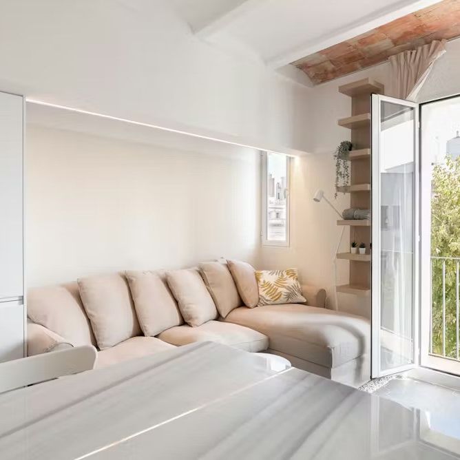 Plaça d'Herenni, Barcelona, Catalonia 08014 - Photo 1