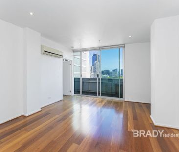 909/25-33 Wills Street, Melbourne - Photo 6