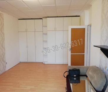 Kiadó jó állapotú panel lakás - Komárom - Photo 3