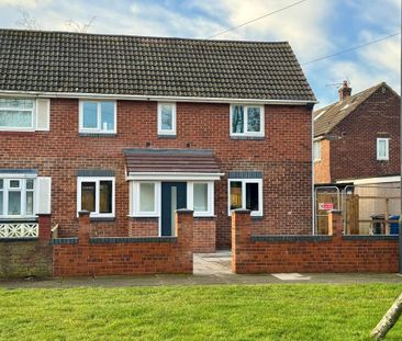 2 bedroom semi-detached house to rent - Photo 5