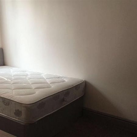 11 FLORENCE BUILDINGS - Photo 3