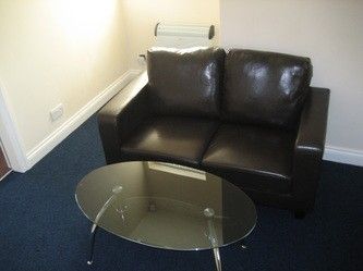 2 Bed Luxury Student Flat - StudentsOnly Teesside - Photo 3