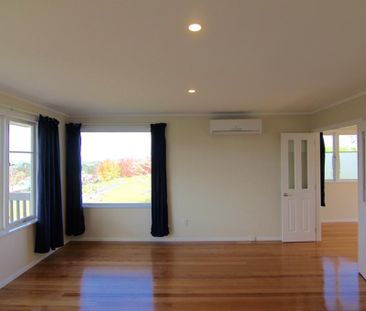 3 bedroom family home in West Harbour - Photo 1