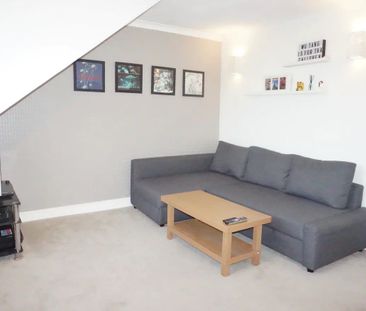 2 Bed Flat, Holburn Street, AB10 - Photo 1