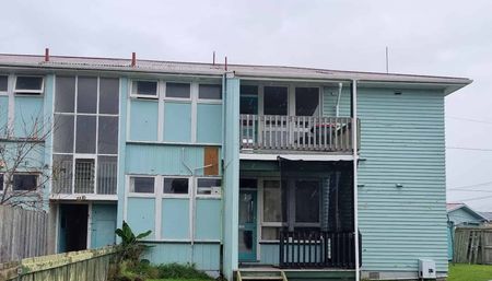 3 bedrooms on Talbot St - Photo 5