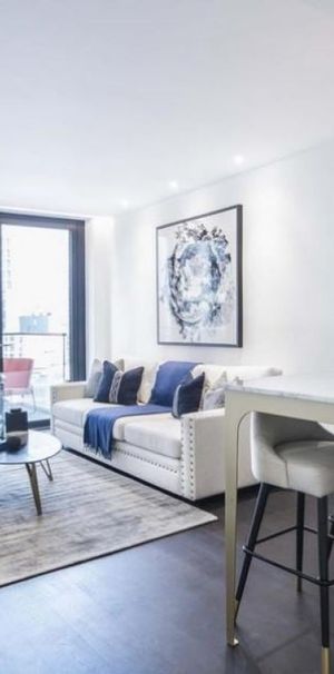 Charles Clowes Walk, Battersea, London, SW11 - Photo 1