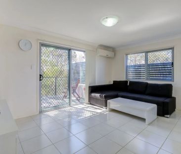 Low Maintenance & Convenient Living! Located Near Everything! - Photo 1