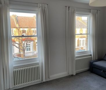 1 Bed Flat, Astbury Road, SE15 - Photo 2