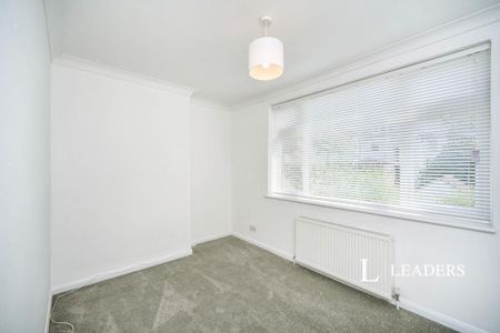 1 bedroom flat to rent - Photo 5