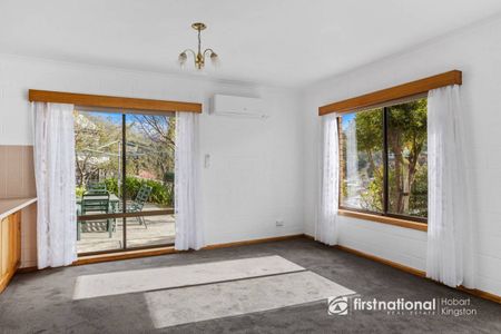 Quiet, Convenient & Comfortable Living - Photo 4