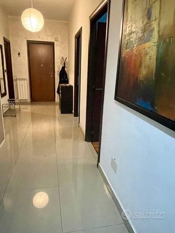 Appartamento di 93 m² con 3 locali a Torino - Foto 2