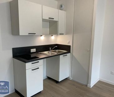 Location Appartement 2 pièces 43m² ST CYR SUR LOIRE 37540 - Photo 3
