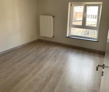 Appartement te huur - Photo 1