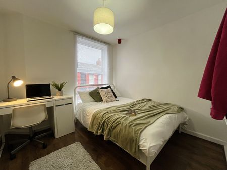 5 Bed Terraced House, Blantyre Road, L15 - Photo 5