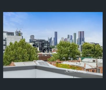 Executive Living! - Photo 2