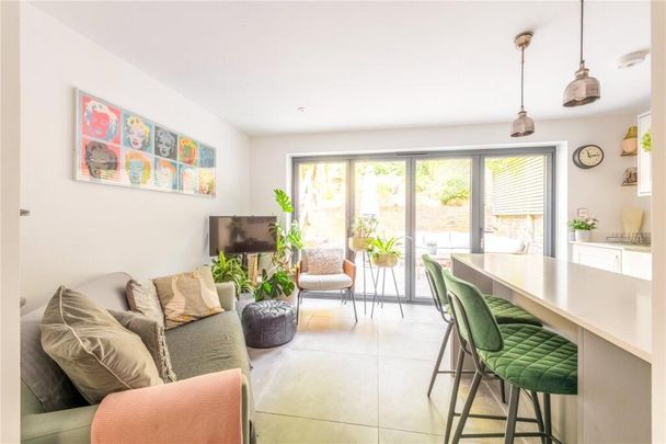 3 bedroom house to rent - Photo 1