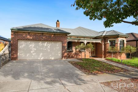 Modern Family Living in a Prime Werribee Location - Photo 2