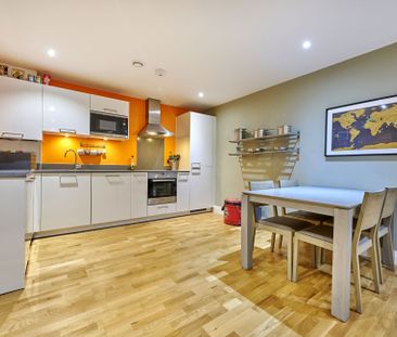 Available unfurnished from 14/11/2025 - Photo 2