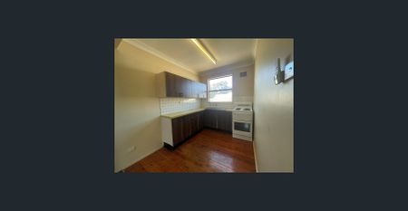 Spacious Two-Bedroom Unit in Quiet Location - Photo 5