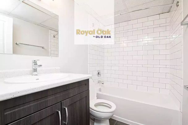 Royal Oak Terrace | 1126 Adelaide St N | 1HR Renovated - Photo 1