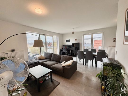 Eén-slpk appartement met staanplaats en berging - Photo 1