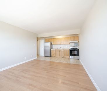 For Lease - 468 Ottawa Street Unit# 419B, Hamilton, Ontario - Photo 4