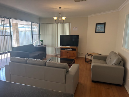 78 Ronsard Drive, San Remo, WA - Photo 3