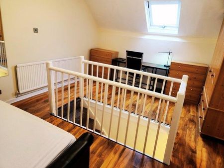 4 bedroom house share to rent - Photo 5