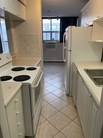 For Lease - 1950 Main Street Unit# 1003, Hamilton, Ontario - Photo 5