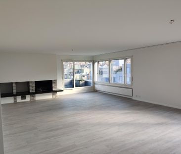 Grosse 4.5 Zimmer - Attikawohnung mit zwei Terrassen - Photo 2